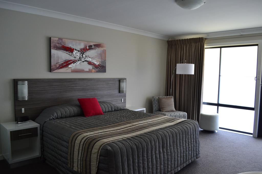 Cattlemans Country Motor Inn & Serviced Apartments Dubbo Esterno foto