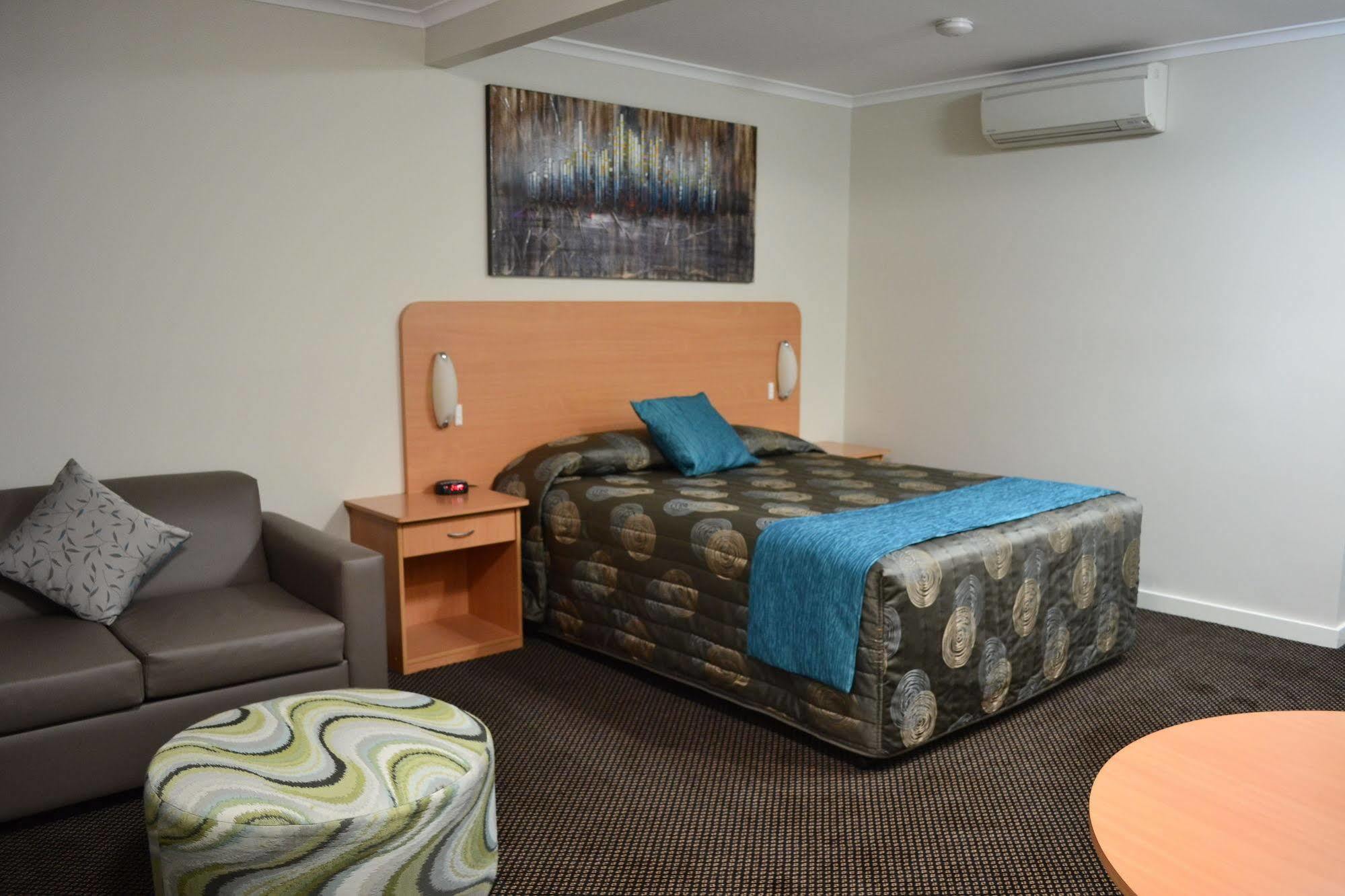 Cattlemans Country Motor Inn & Serviced Apartments Dubbo Esterno foto